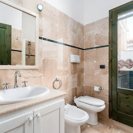 Casa Degli Ulivi Apartment Cala Liberotto