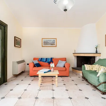 Casa Degli Ulivi Apartment Cala Liberotto